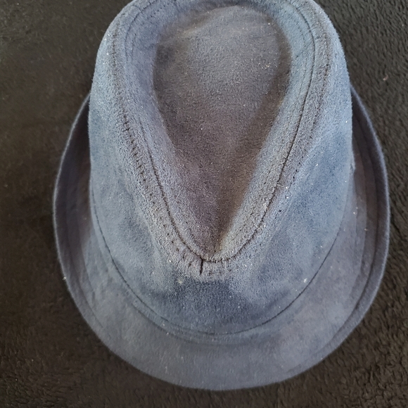 Van Heusen fedora - Picture 1 of 5